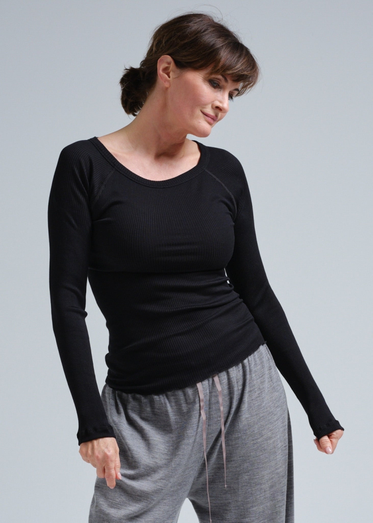 Silky Jade Crew Neck Shirt Seamless Basic