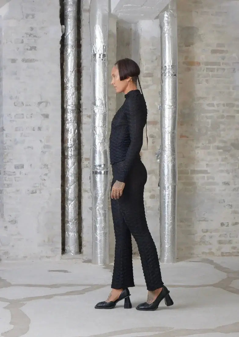 Henrik Vibskov_BUBBLE WRAP PANT - BLACK