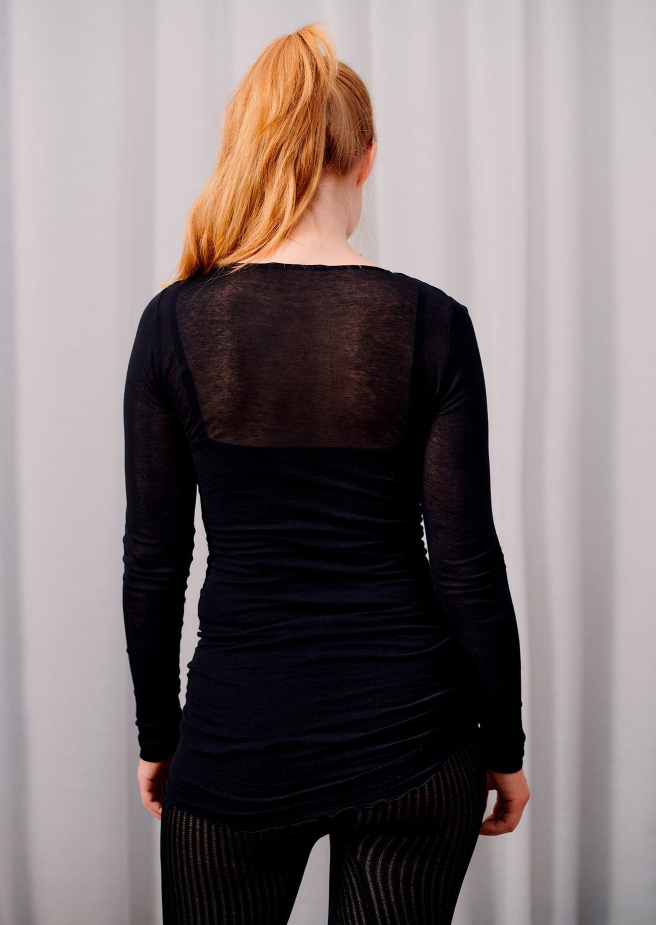 Amour Cotton Crew Neck Seamless Basic