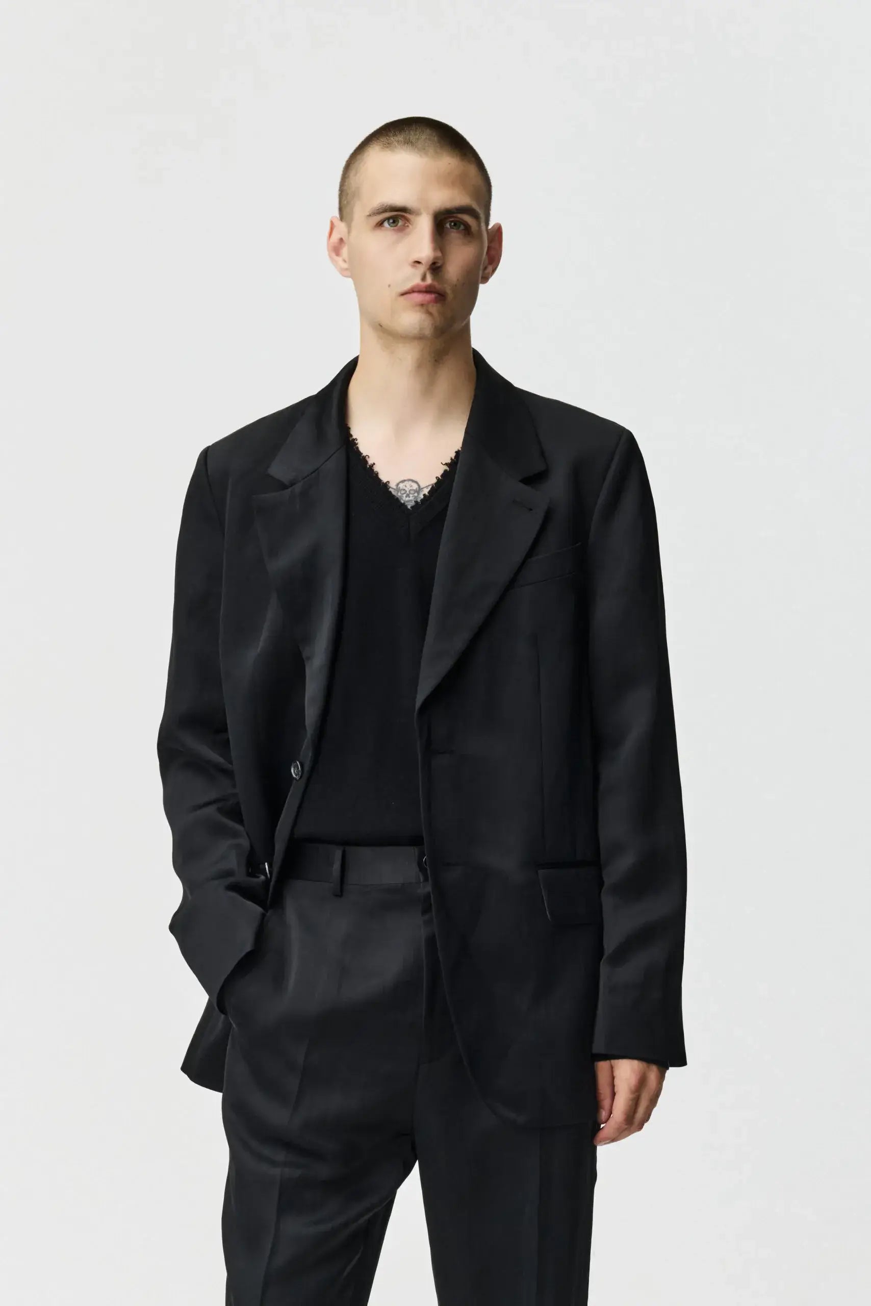 CYRUS-JACKET_BLACK-SATEEN-Adnym-Atelier