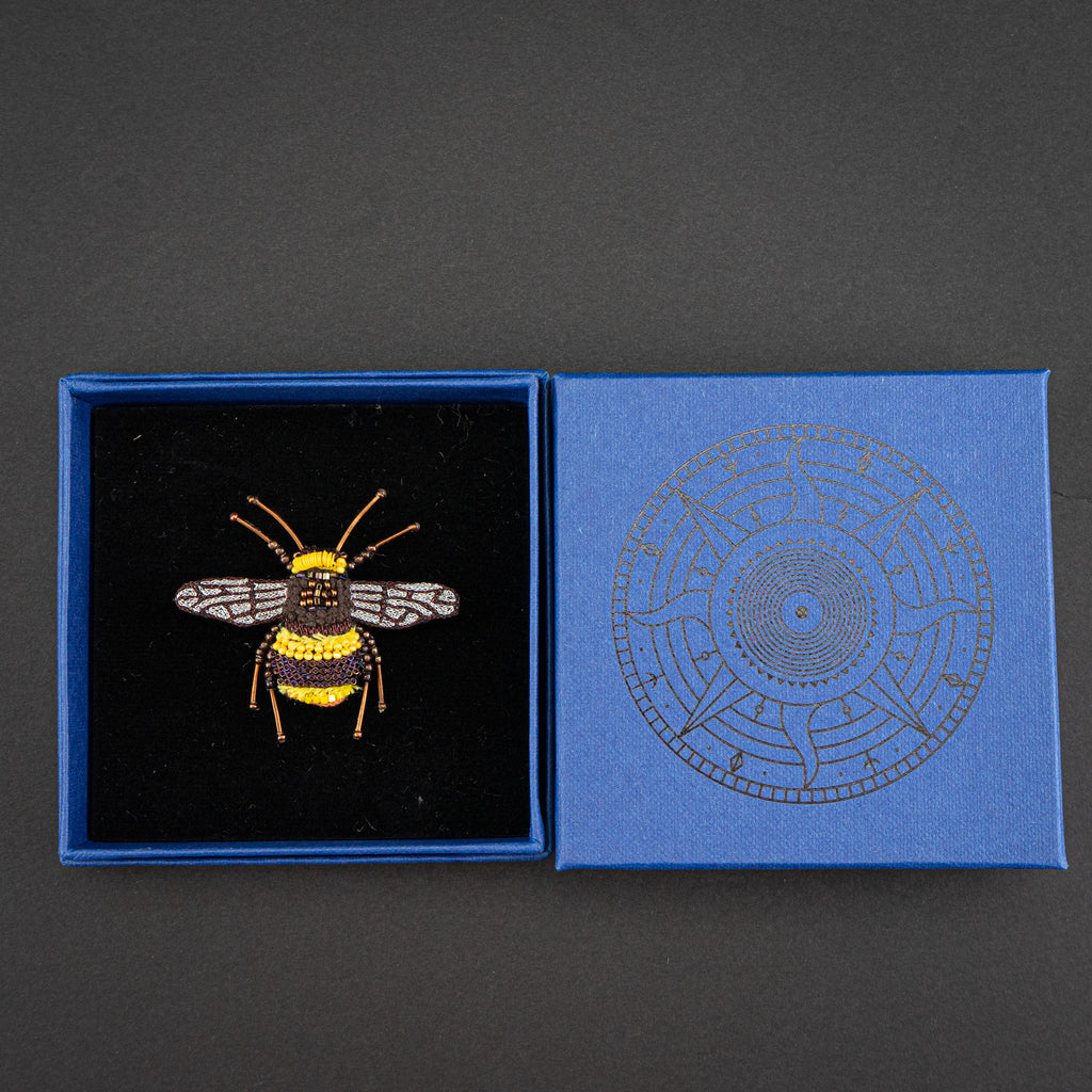 Trovelore-Bumblebee Brooch Pin