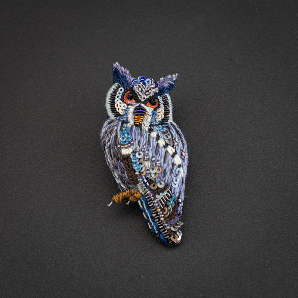 Trovelore-Southern White Faced Owl Brooch Pin