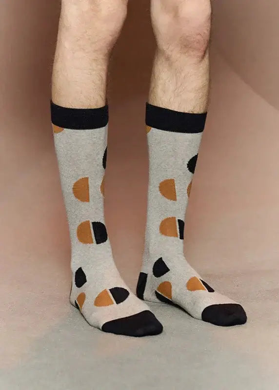 Henrik-Vibskov-Dot-Socks-Homme-Dot-Ecru
