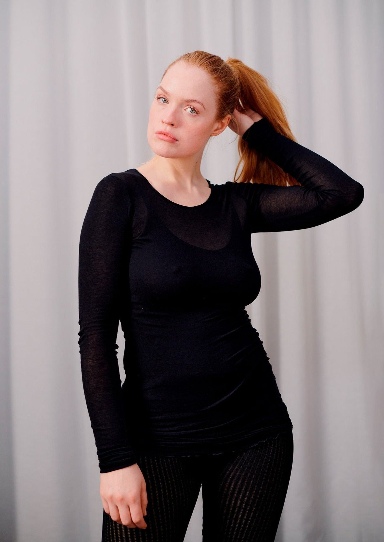 Amour Cotton Crew Neck Seamless Basic