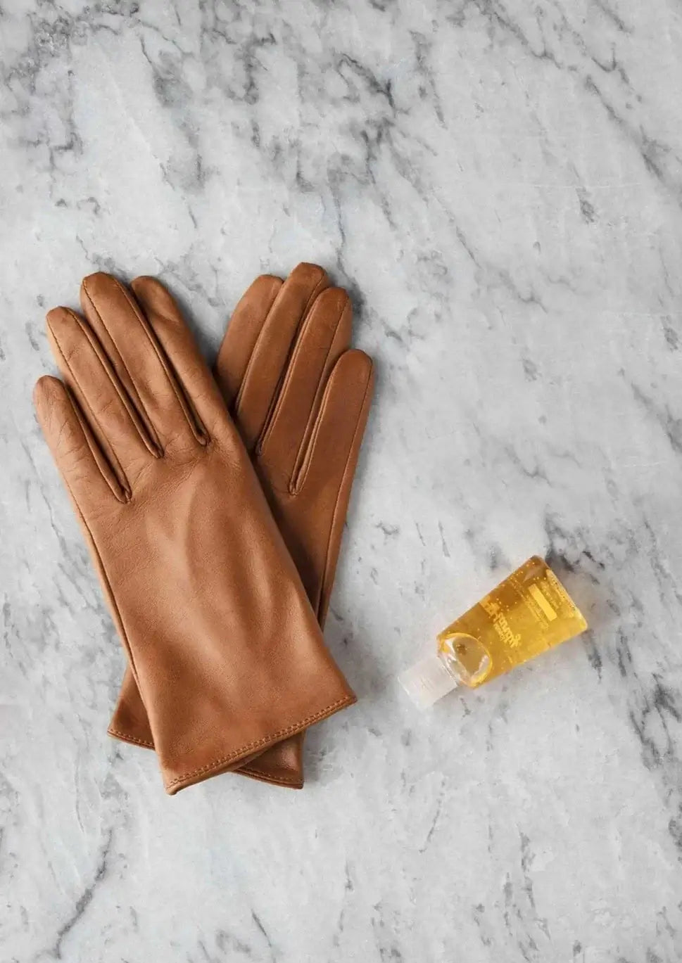 Handsome Stockholm_WASHABLE LEATHER GREY